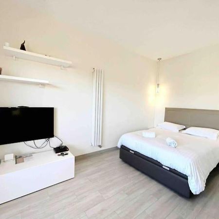 Il Gioiello : Apt 2 Pers, Clim, Piscine, Parking Antibes Esterno foto