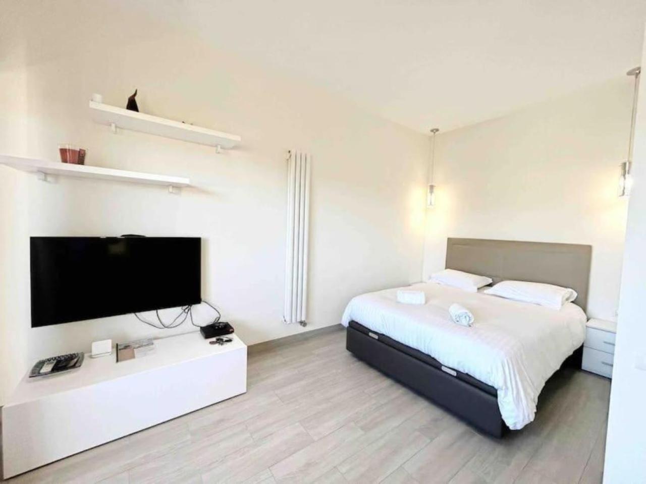 Il Gioiello : Apt 2 Pers, Clim, Piscine, Parking Antibes Esterno foto