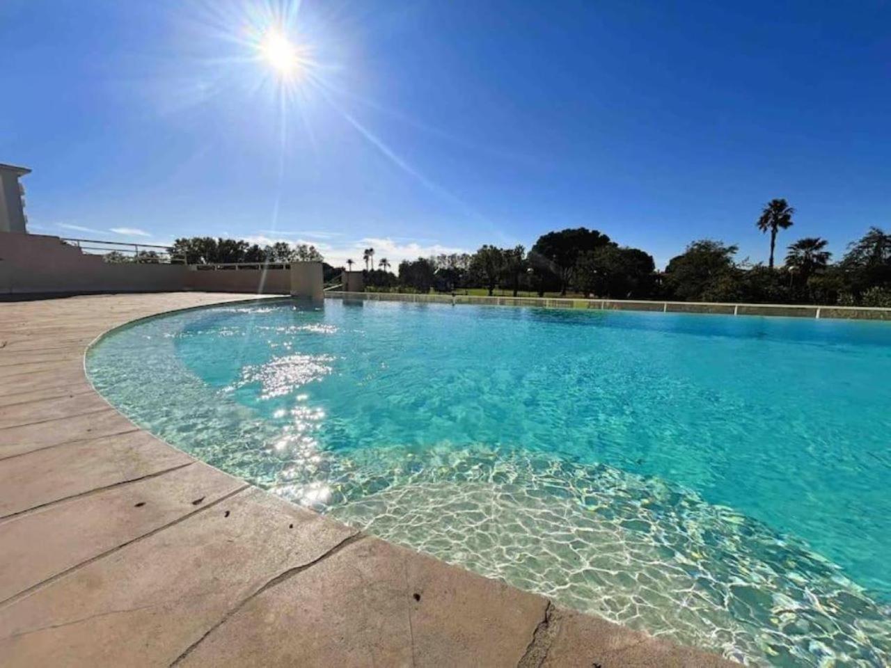 Il Gioiello : Apt 2 Pers, Clim, Piscine, Parking Antibes Esterno foto