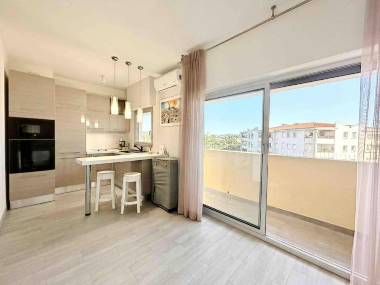 Il Gioiello : Apt 2 Pers, Clim, Piscine, Parking Antibes Esterno foto